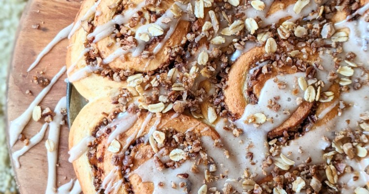 Pecan & Orange Zest Pull-Apart Rolls